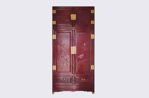赤坎高端中式家居装修深红色纯实木衣柜